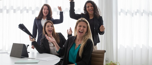 Women in Distribution Help Each Other Rise and Thrive